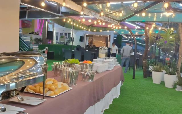 Dallas Hotel DaLat