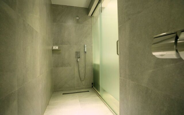 TRT Hotel