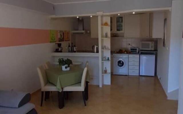 Ivano - 90m to the Beach - A1