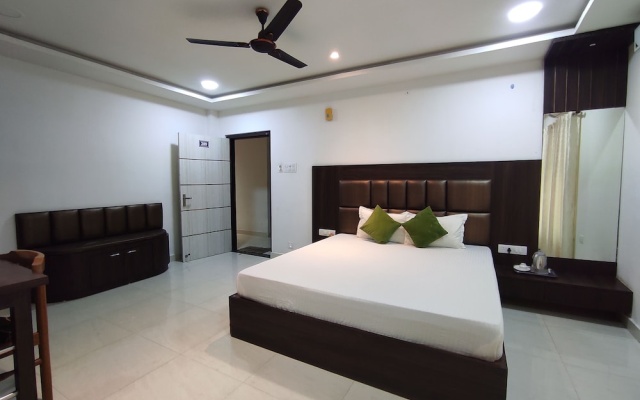 Indira Lodge