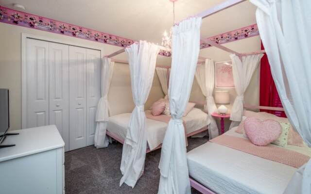 8 Bedroom Resort Villa