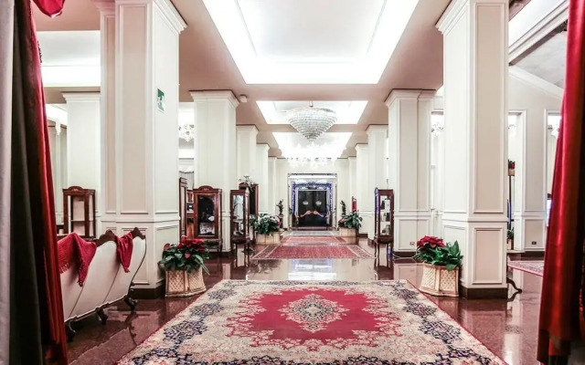 Grand Hotel & La Pace