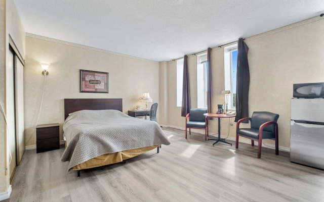 Royal Inn and Suites at Guelph