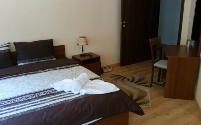 Semeen Hotel Han Dyavolski Vodi