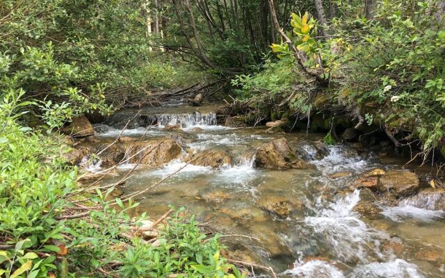 13tr53fj Studio Bedroom Condo