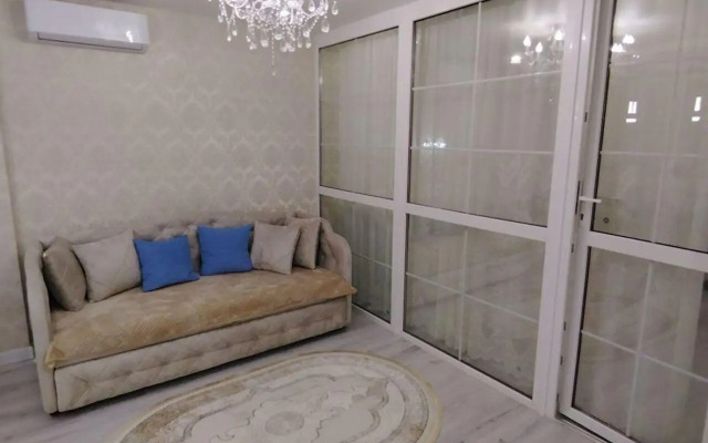 Studio apartments on Yamasheva Avenue 35