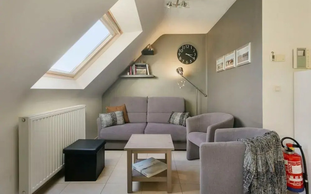 Modern Duplex Apartment Near the Beach