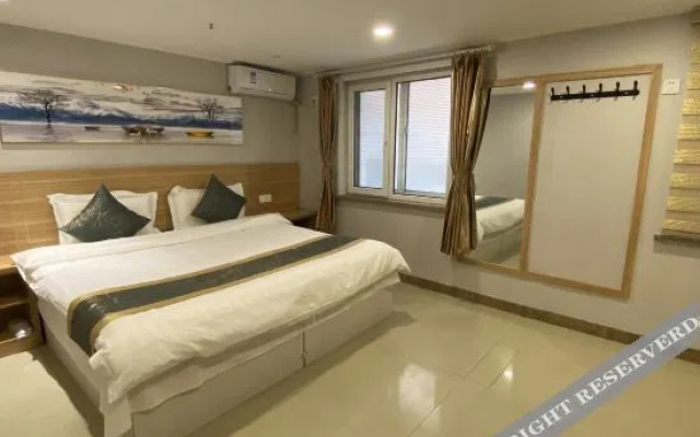 Tonghua Yunding Express Hotel