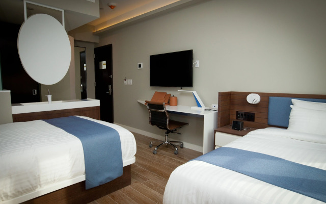 NobleDEN Hotel
