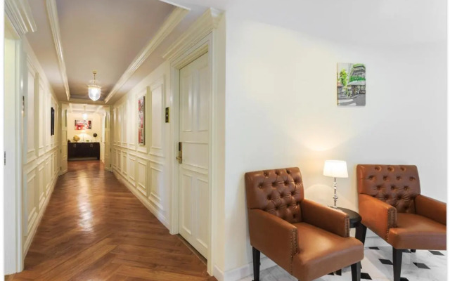 LA49 Hotel