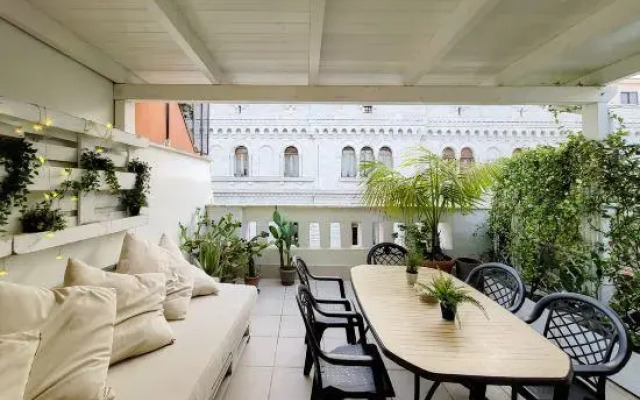 Luxury Penthouse in the Heart of Bari with Terrace
