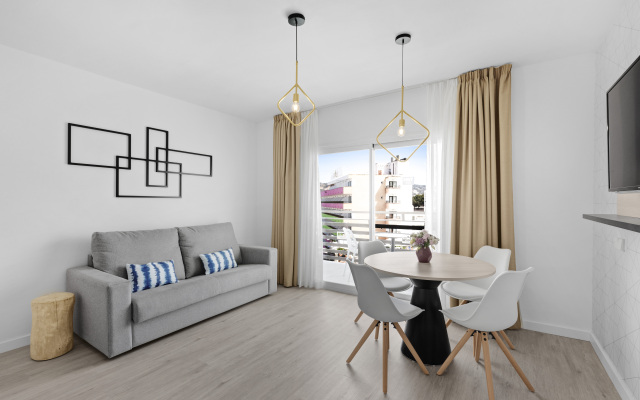 Palmanova Suites by TRH