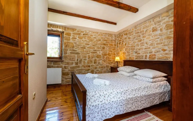 Awesome Home in Pridraga With Wifi and 3 Bedrooms