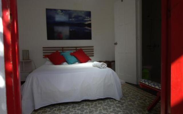 La Puerta Roja Guest House