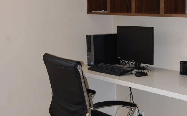 Hawthorn Suites by Wyndham Indianapolis North