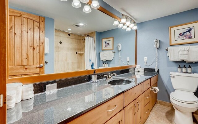 Lakeside Village 4 Bedroom Condo