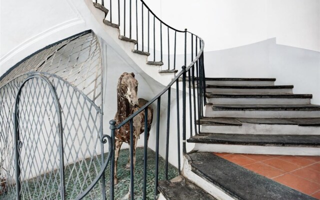 Nilo'S Flat_Historical Center