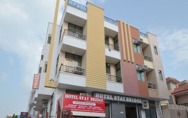 OYO 12724 Hotel Stay Bridge