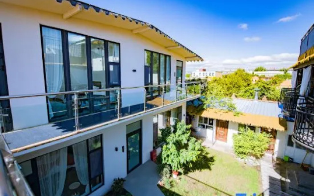 Turks Flip Pigeon Homestay