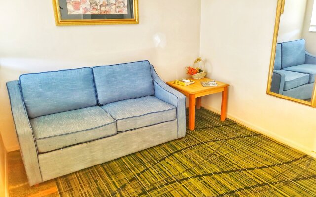 The Port Hotel & Marina