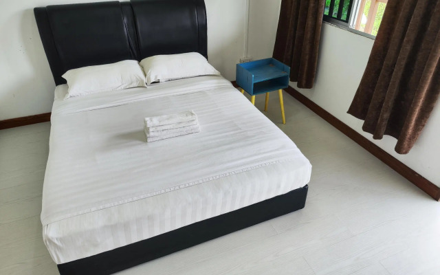 Blue Mountain Lodge Kundasang