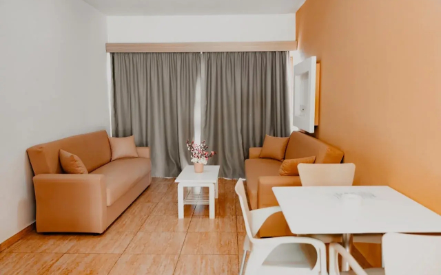 Penelope Beach Hotel Apts