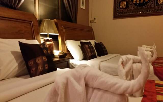 Baanplaidoi Resort