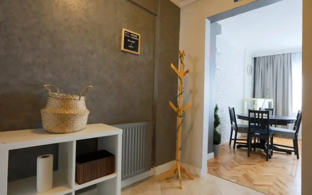 Stylish and Central Flat in Kadikoy