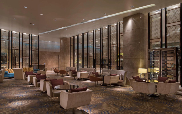 Sheraton Grand Bangalore Hotel at Brigade Gateway