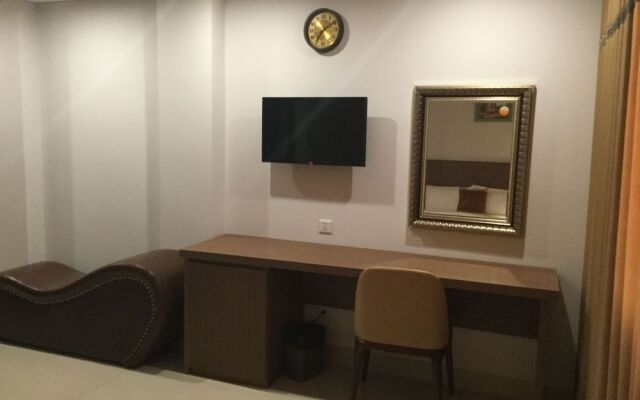 Galaxy Airport Hotel