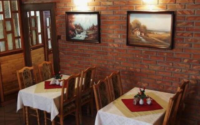 **Hotel Mazury & Restaurant