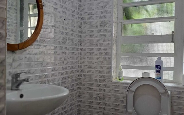 Lux suites Utawala Family House