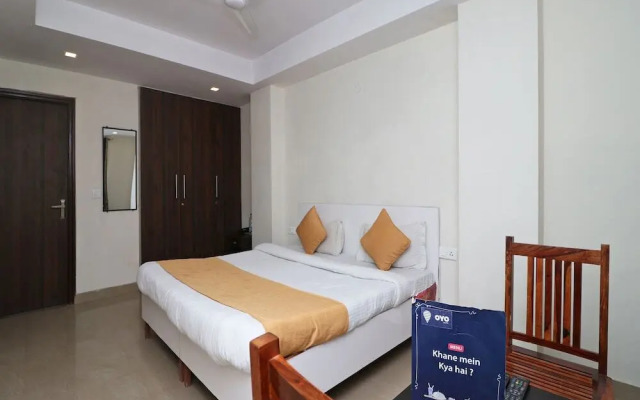 Mayesha Residency by OYO Rooms
