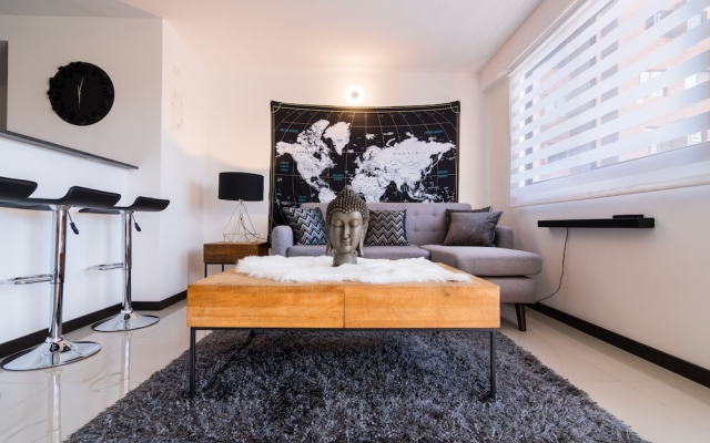 La vega Modern & Chic by Nomad Guru