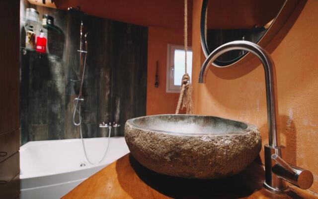 Style and Comfort 8 min from Acropolis Museum