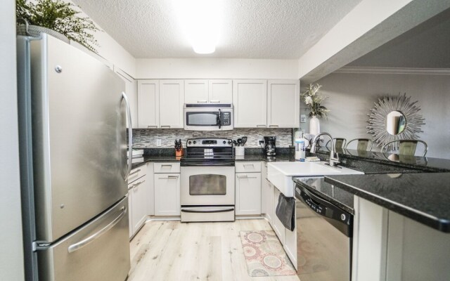 Pelican Beach Resort by Panhandle Getaways