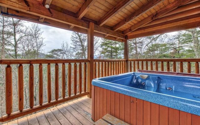 Moonlight Lodge