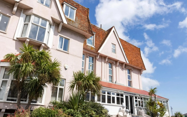 The Esplanade Hotel by Compass Hospitality