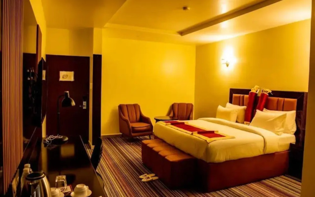 Villa Hilton Hotels & Apartments