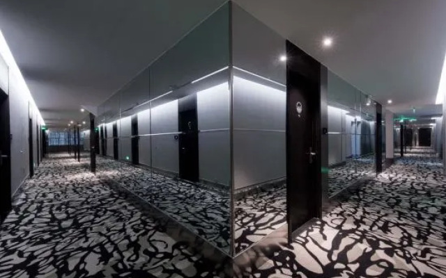Orange Boutique Hotel Wuhan Guanggu Yangjiawan
