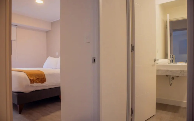 w Stunning 1BR w Terrace in Miraflores