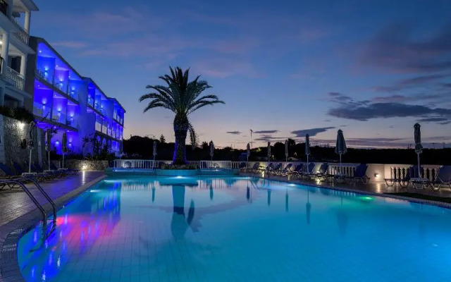 Christina Apartments