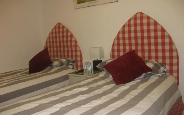 Acorns Guest House