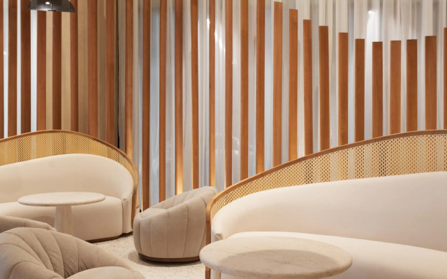 QOYA Hotel Curitiba, Curio Collection by Hilton