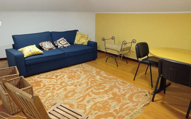 Charming 3-bed Apartment With sea & Mountain View