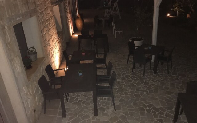 Guest House B&B Pietra Bianca