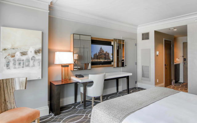 Omni Dallas Hotel