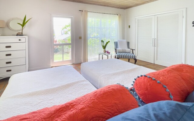 Folly & Guest House 6 Bedroom Home