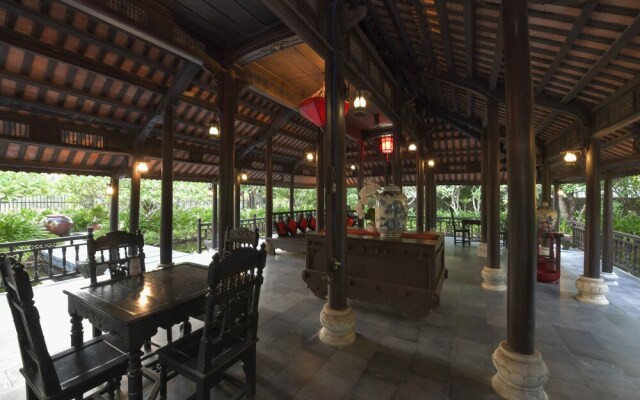 Villa Hoa Su Frangipani Village Resort