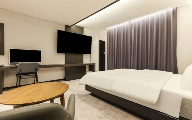 Wonju Central Hotel
